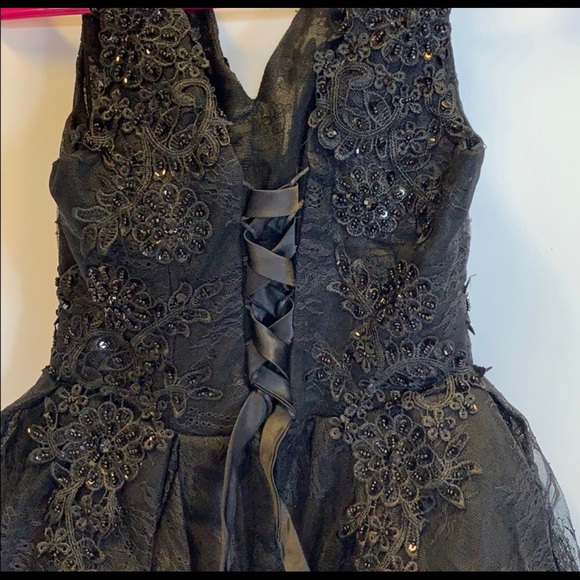 Black Lace Dress 👗 - Picture 3 of 8